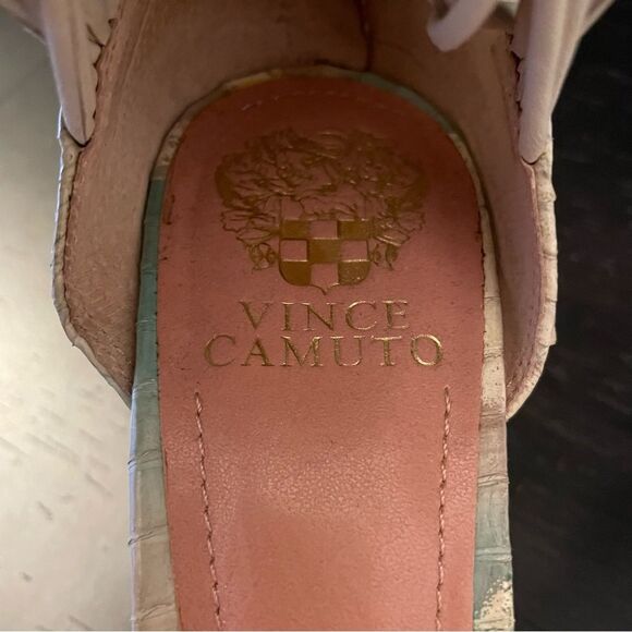 Vince Camuto Wesley Leather Snakeskin White Blue Heel Sandals Women’s Size 9.5 - Picture 7 of 8